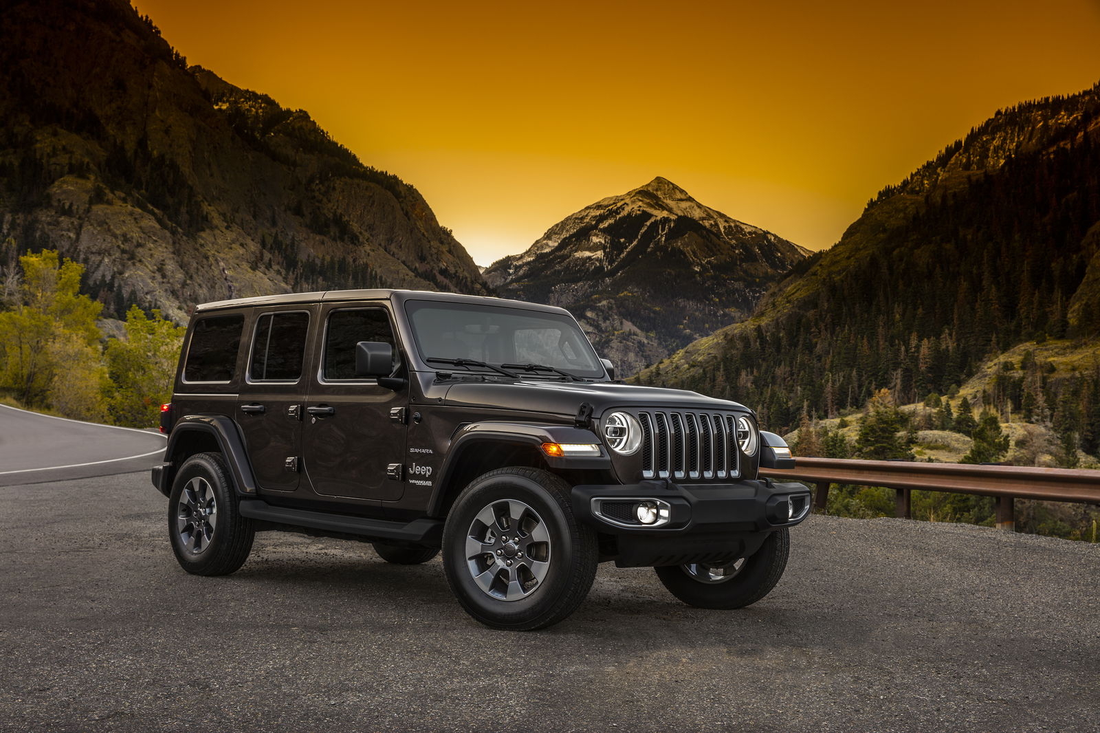 Here's Your First Look At The 2018 Jeep Wrangler