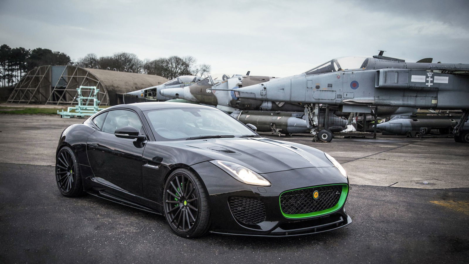 Brace Yourselves: Lister Will Make A 666bhp Jaguar F-Pace