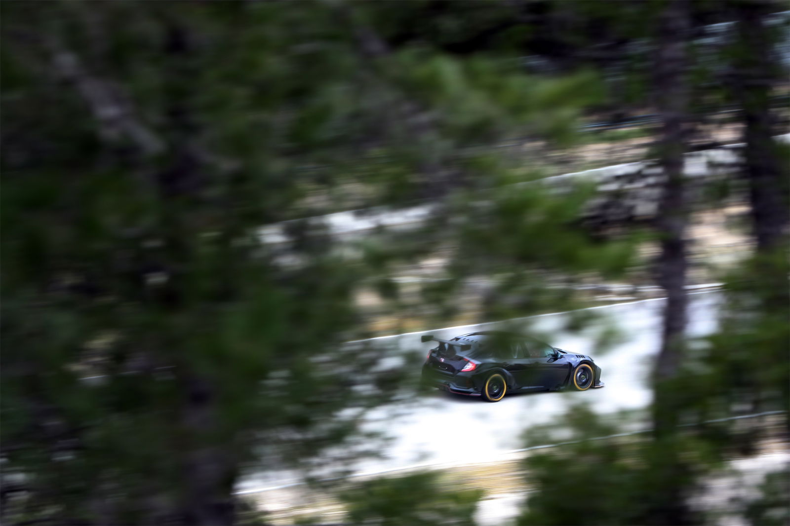 The New Honda Civic Type R BTCC Car Looks Predictably Mean