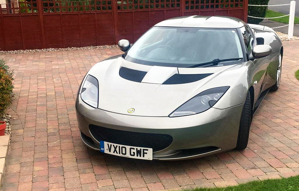 Cars Sold In The UK By 2040 Will Need An Electric Range Of 50 Miles Or More