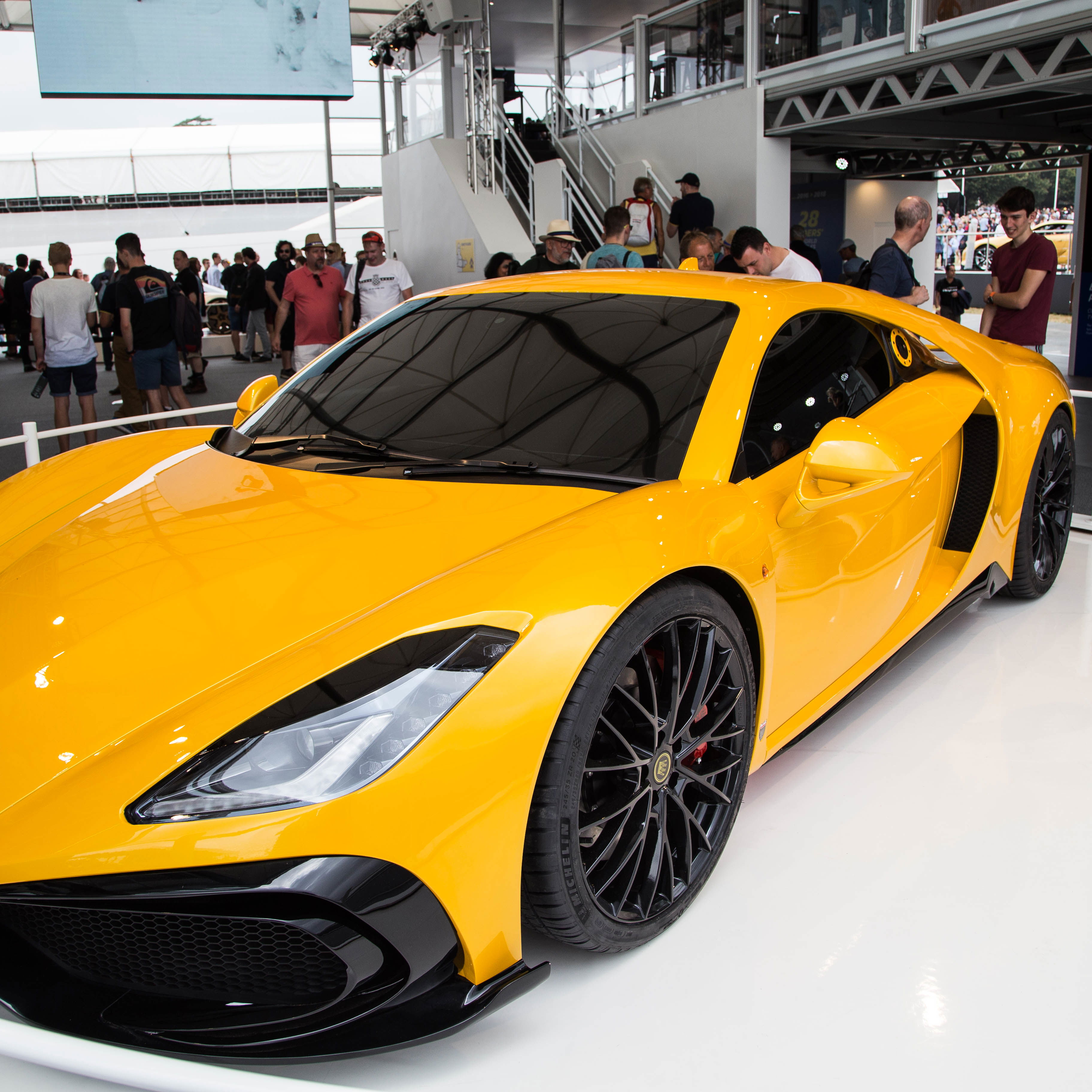 Your Free Noble M12 Car Wallpaper