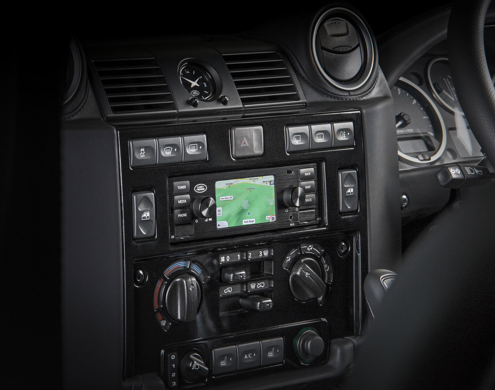 Jaguar Land Rover Has Released A Gorgeous Classic-Look Infotainment Unit