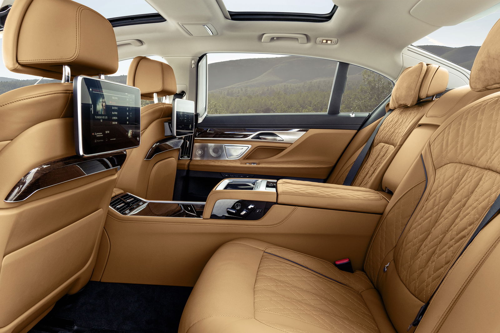 Yes, The New BMW 7-Series Really Does Have A Grille This Big