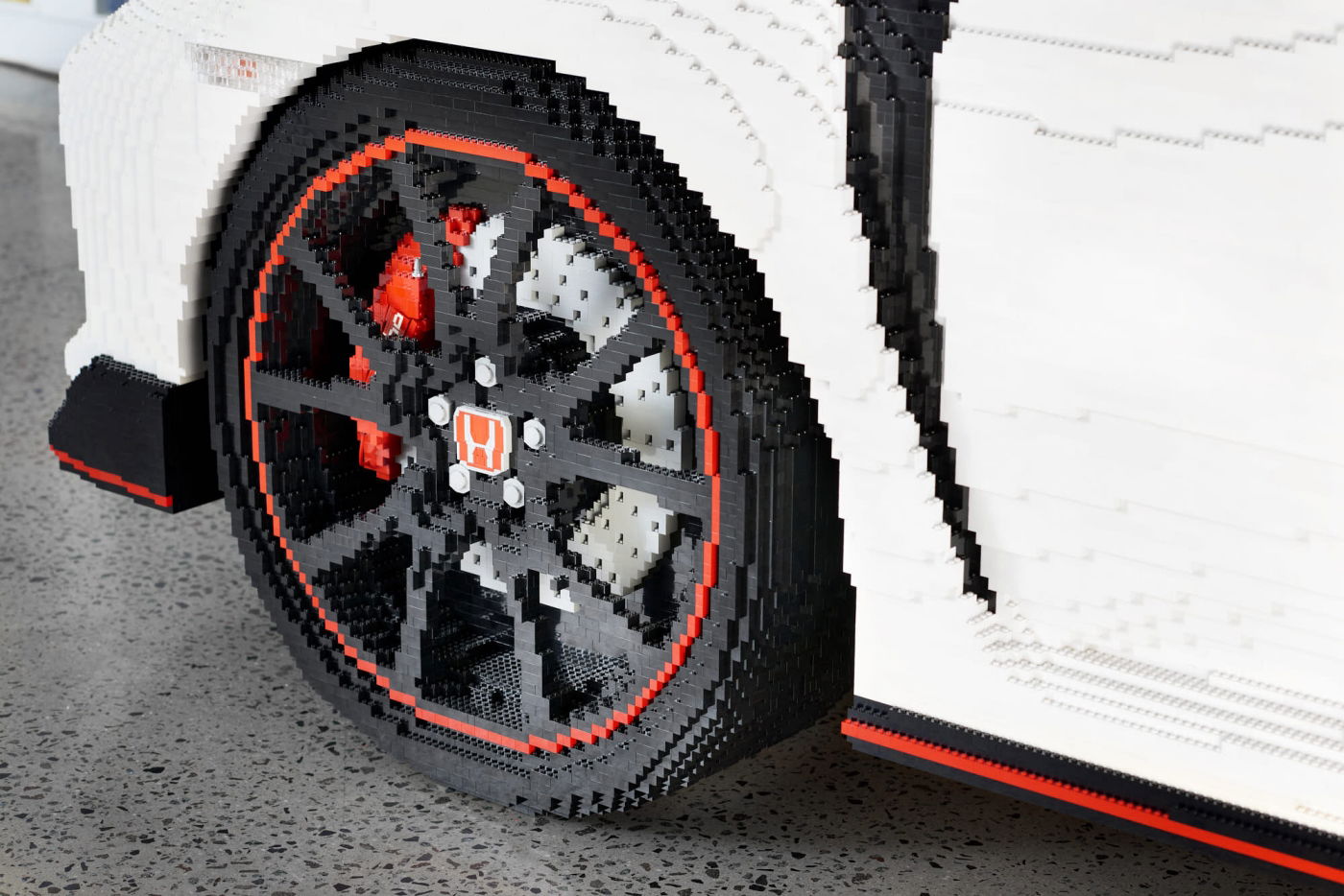 Here's A Full-Size Honda Civic Type R Made Of Lego