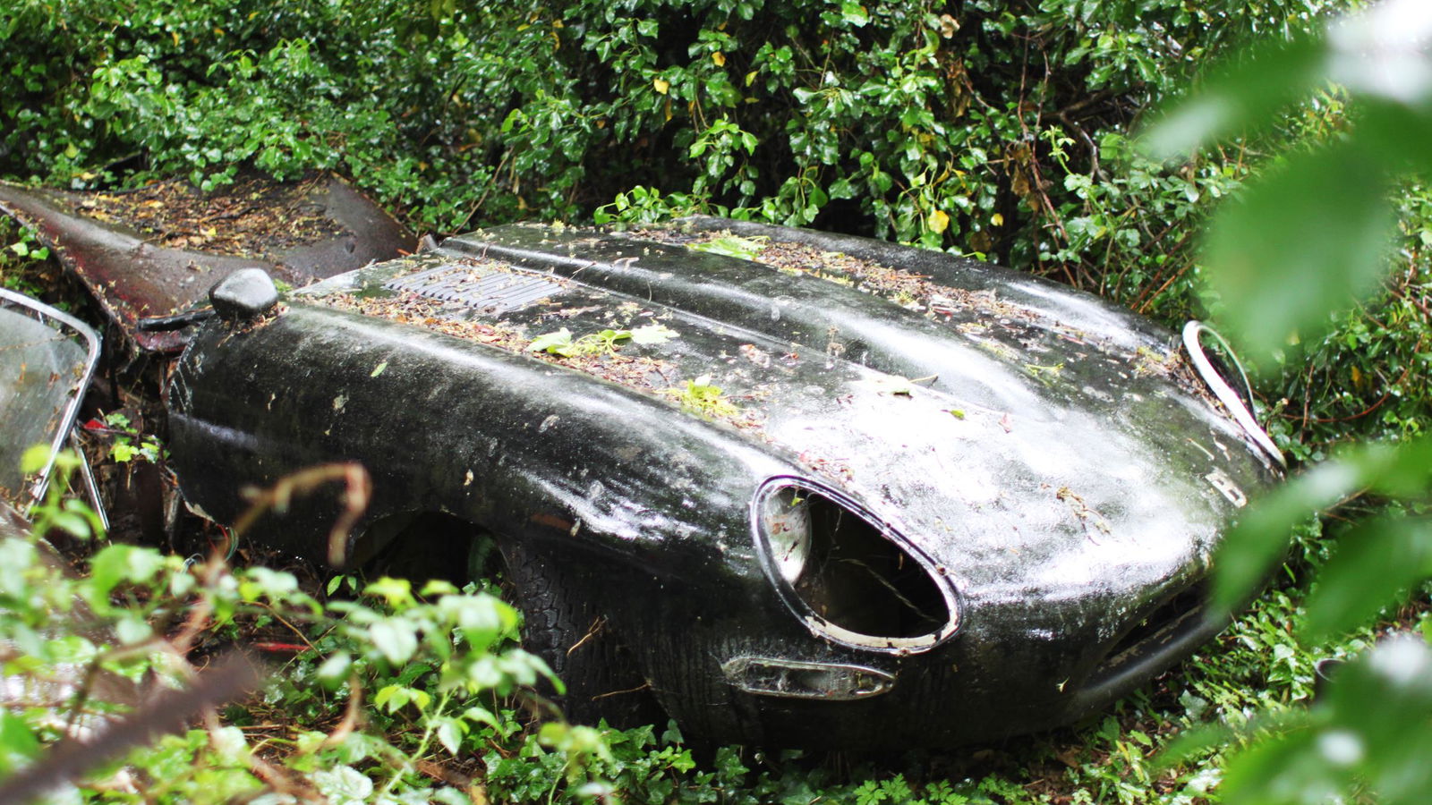 This Utterly Ruined Jaguar E-Type Has Been Stunningly Restored