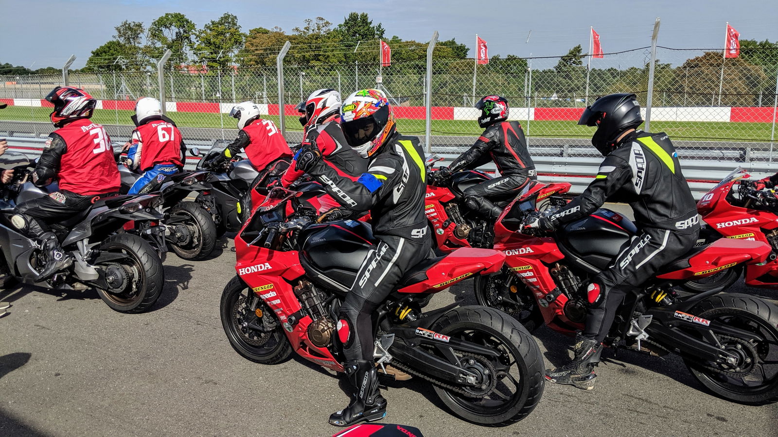 3 Things I Learnt Riding At 100mph On Track For The First Time