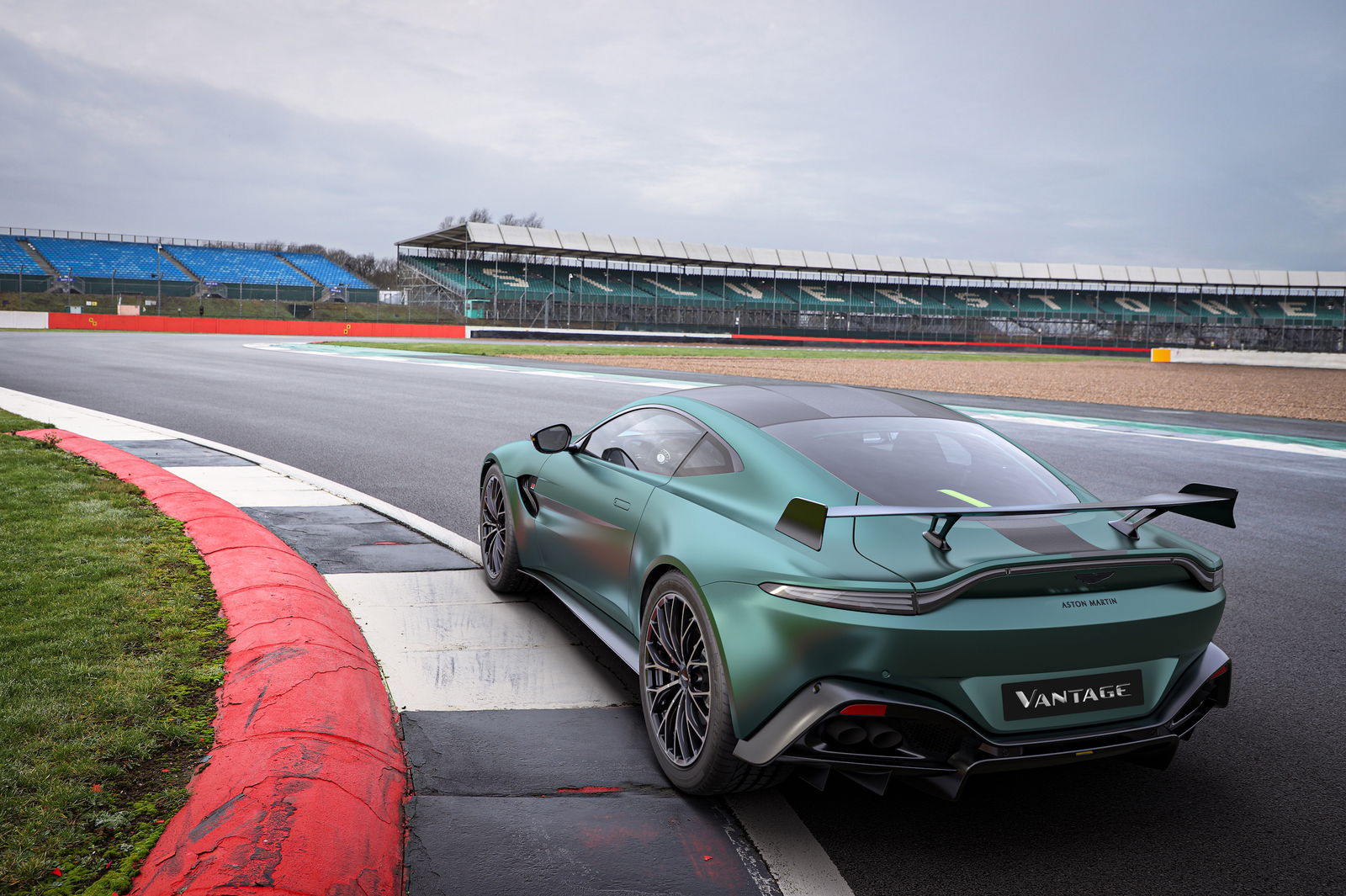 Aston Martin's Vantage F1 Edition Is The Safety Car Without The Lights