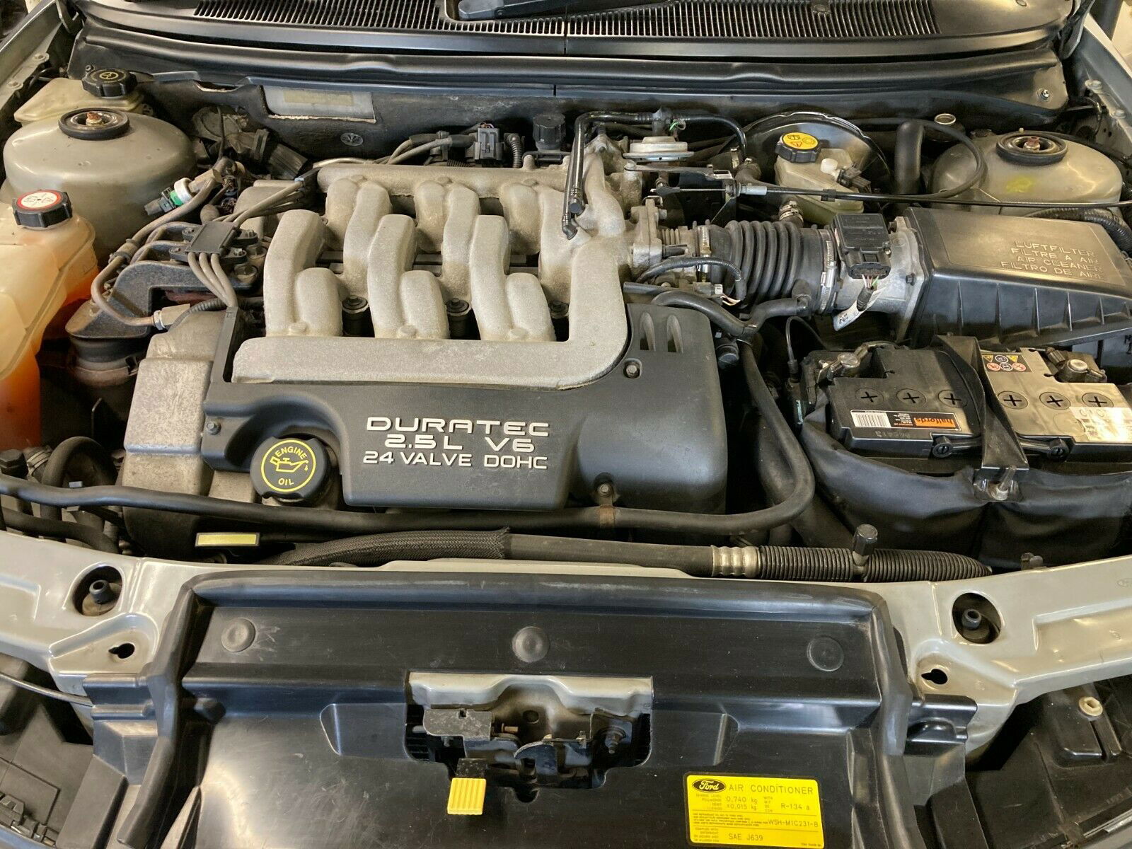 The Ford Mondeo Is About To Die - Let's Commiserate With This Early V6 Example