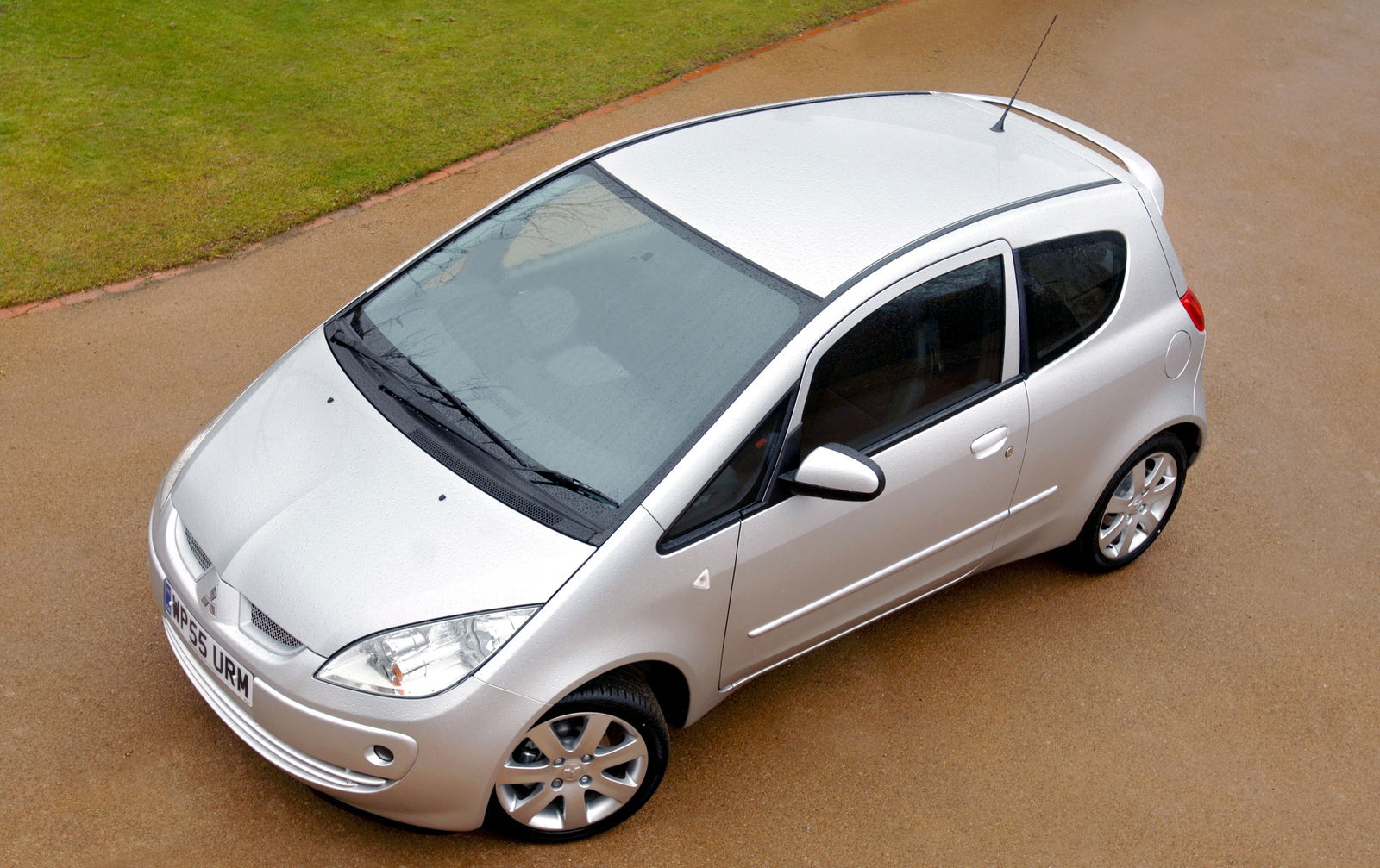 Mitsubishi: The Tech Pioneer That Stopped Caring