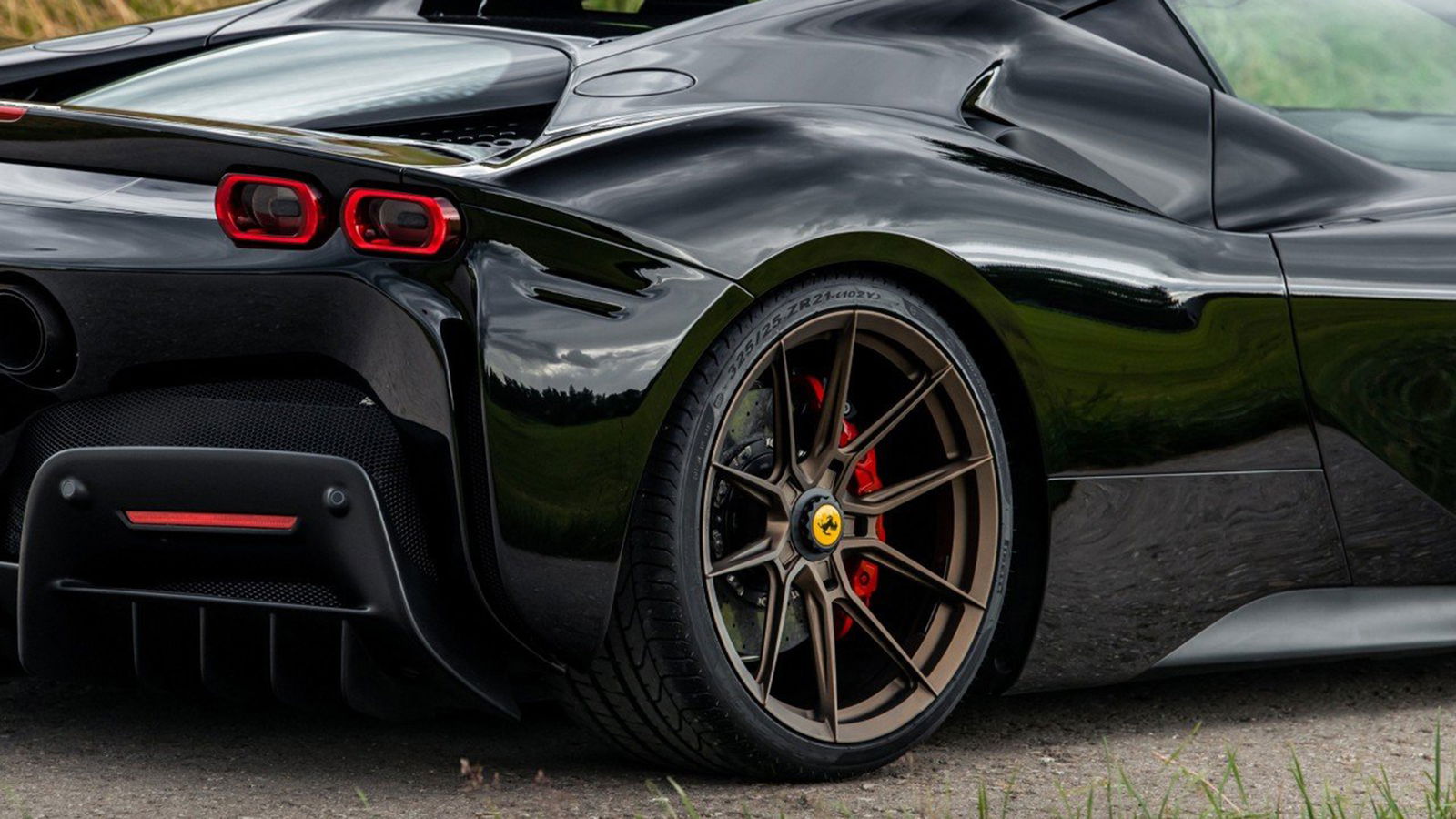 Novitec Takes Ferrari SF90 Stradale Over 1000bhp With The Subtlest Tweaks