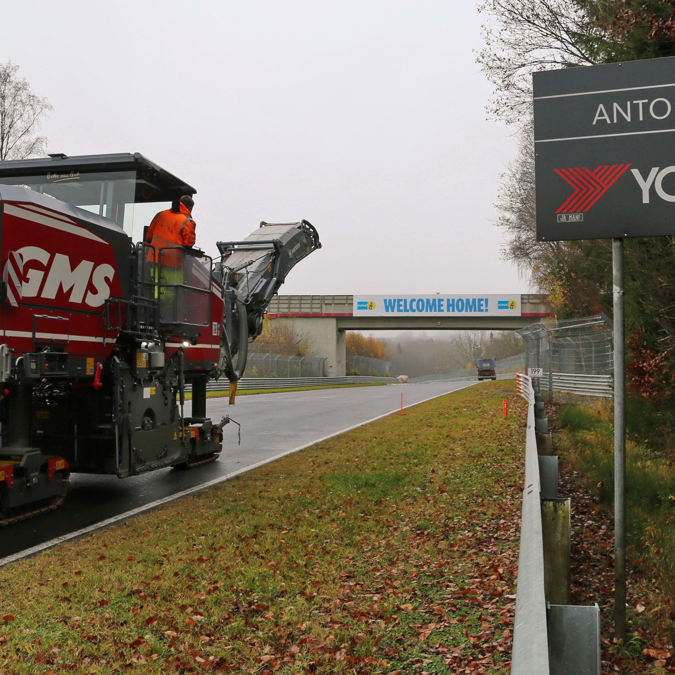 How This Nurburgring Racer Got A Podium In The Wet On Slick Tyres