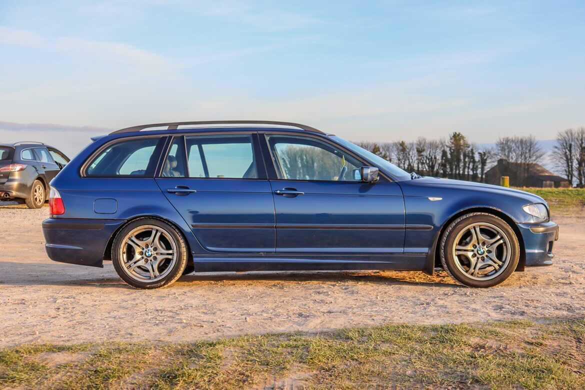This lovely 330i-swapped Touring was top of my hit list