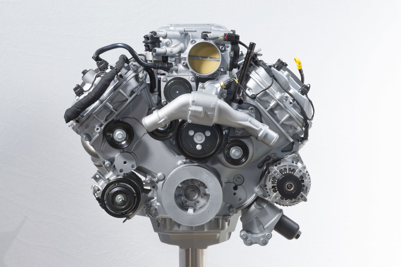The Ferrari BR20 Is A V12 Two-Seater With GTC4Lusso Guts