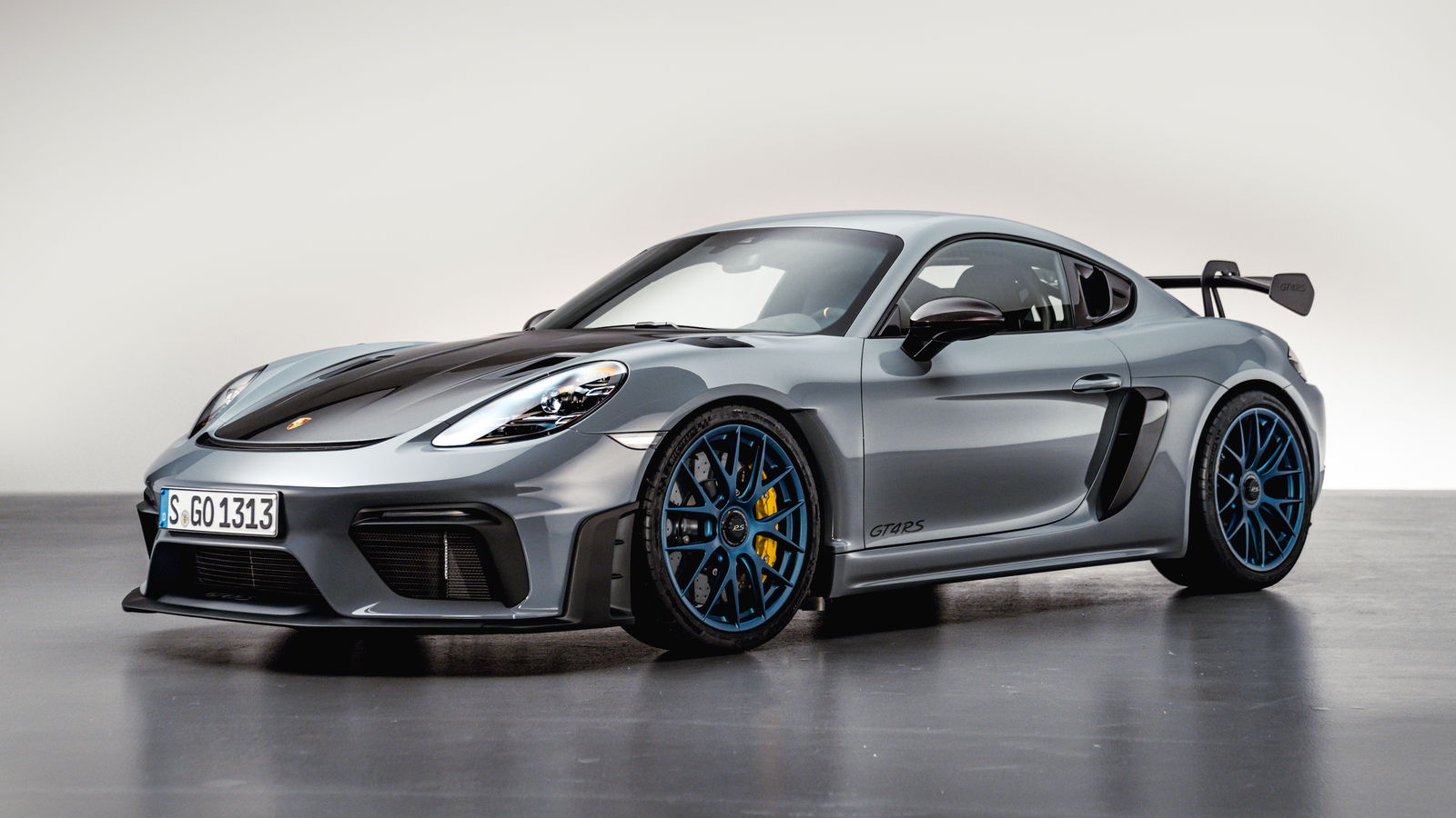 The 493bhp Porsche Cayman GT4 RS Is Here And Other Sports Cars Should Just Give Up