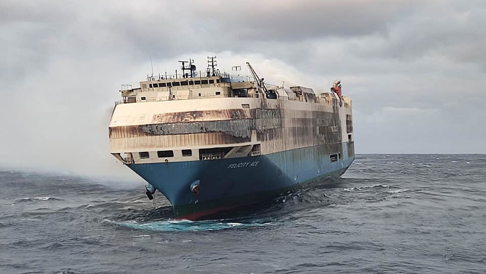 Lamborghini Aventador Production May Need To Restart Following Cargo Ship Fire