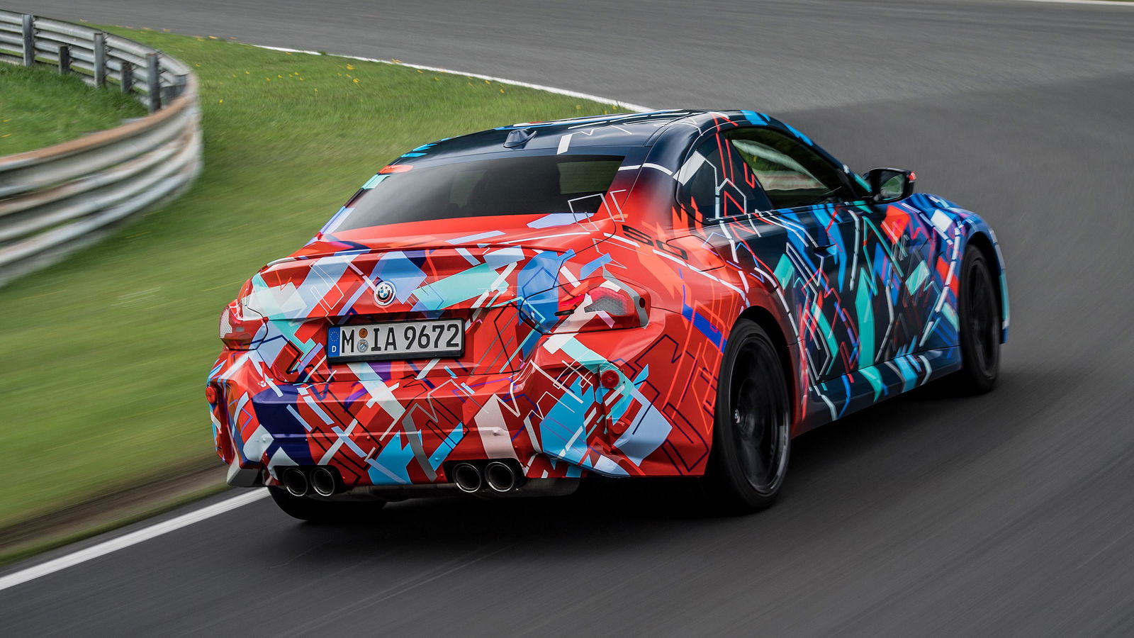 BMW Pledges To Keep The Manual Gearbox