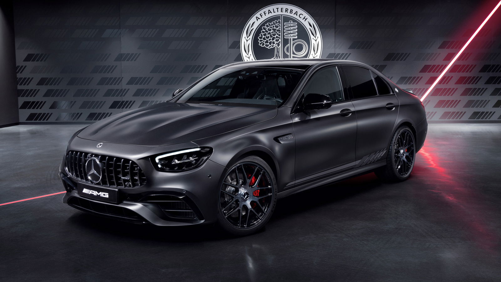BMW’s New V8 Hybrid Racer Has The Widest Kidney Grilles Yet